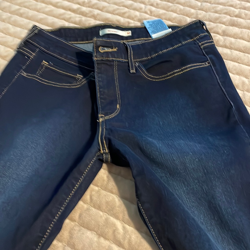 Levi 711 Skinny
